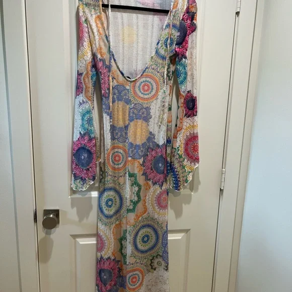 Missguided Swim Cover Up - Picture 5 of 5